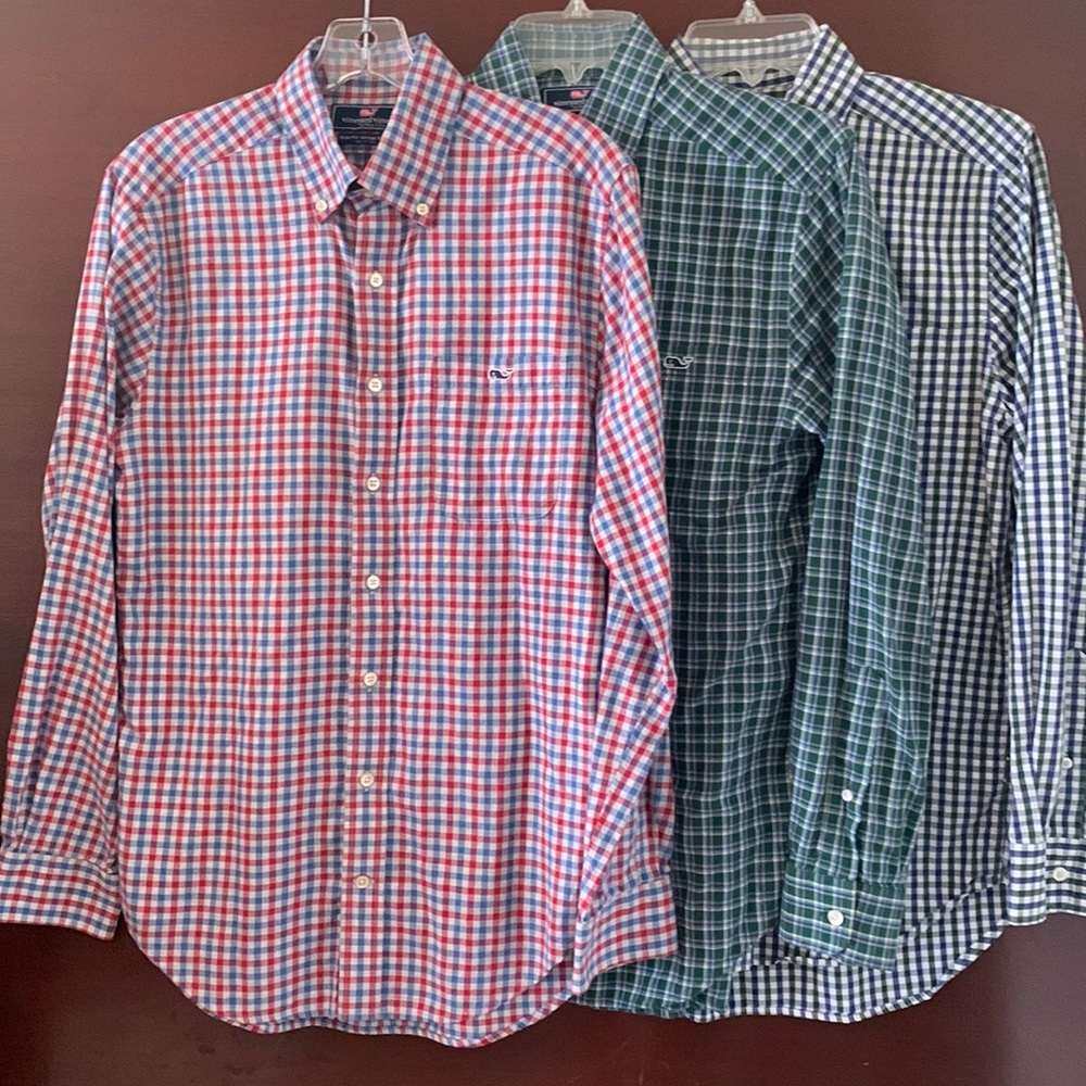 3 Vineyard Vines Men’s Small Button-Down Shirts